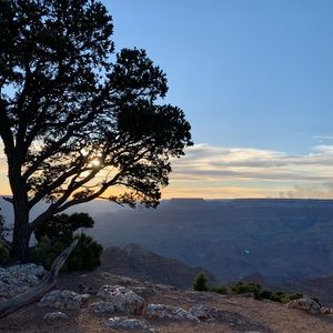 Meet your Posher, Raquel